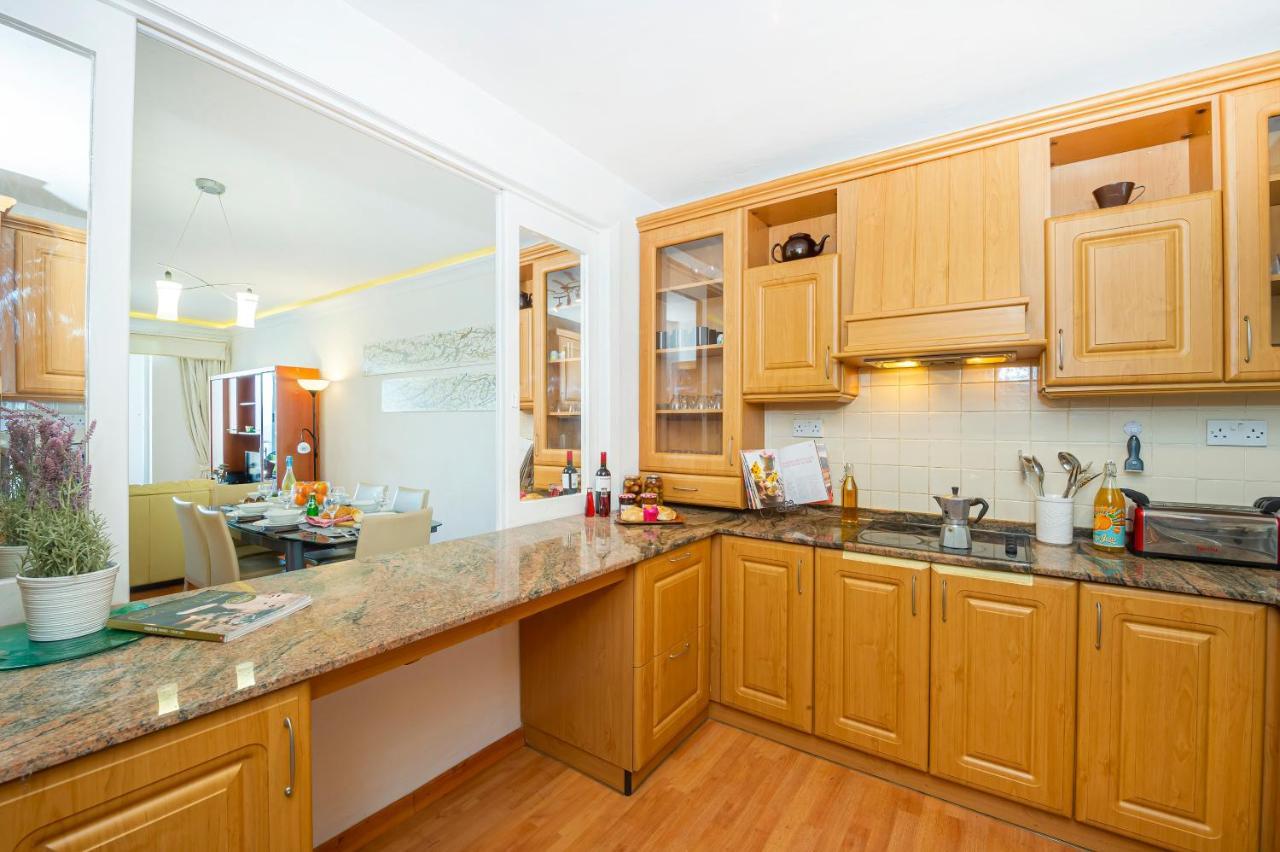 Spinola Bay Top Floor Seafront 3 Bedroom Apartment With Panoramic Sea Views - By Getawaysmalta Saint Julian's Exterior photo