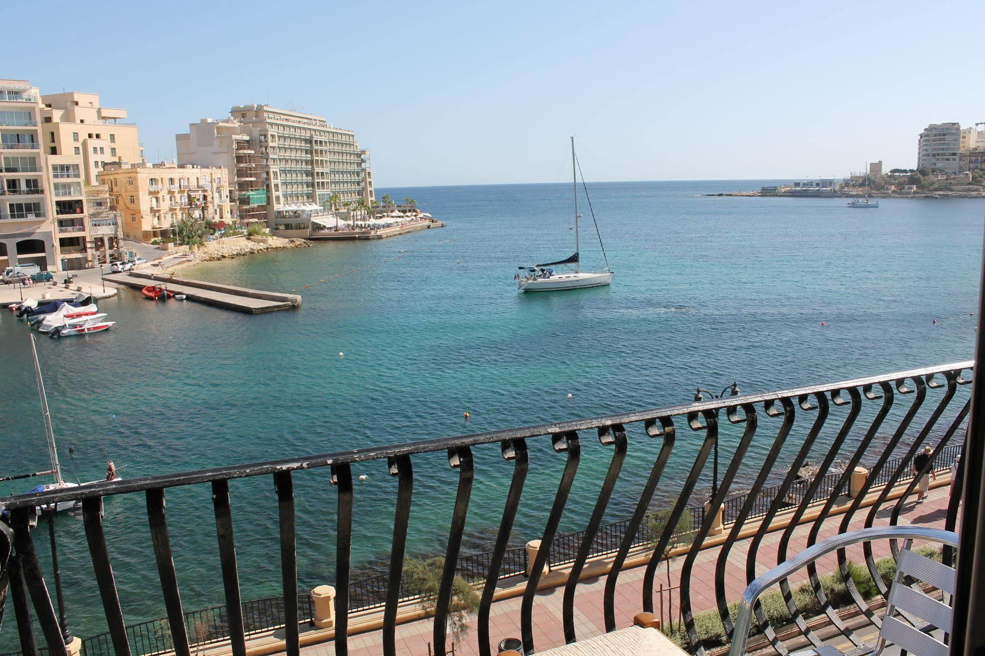 Spinola Bay Top Floor Seafront 3 Bedroom Apartment With Panoramic Sea Views - By Getawaysmalta Saint Julian's Exterior photo